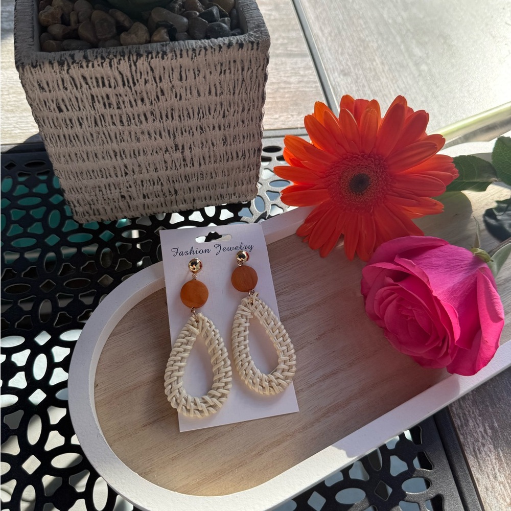 Chic Boho Earrings 🤍